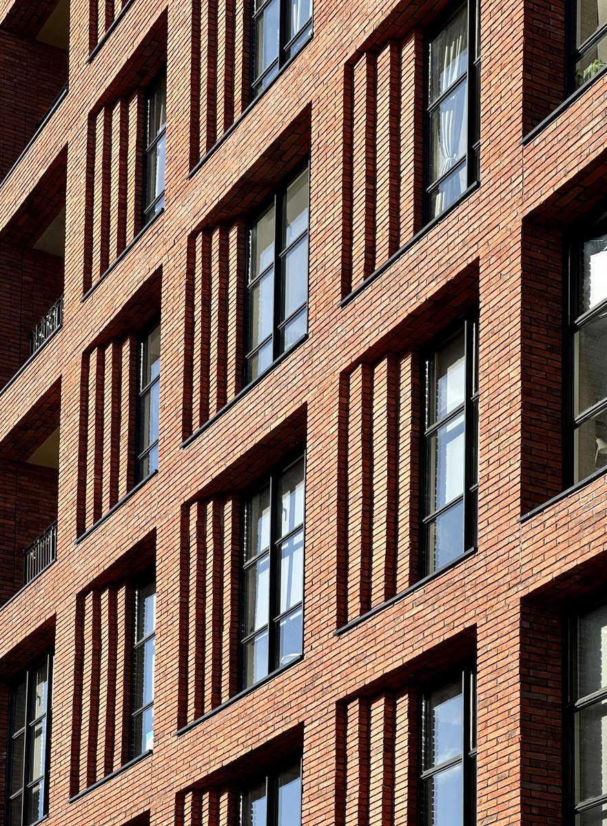 fcharchitects's tweet photo. One Silk Street, Ancoats, delivered for @northerngrp 
#architecture #manchester #brickwork https://t.co/lCuHjhlfSs