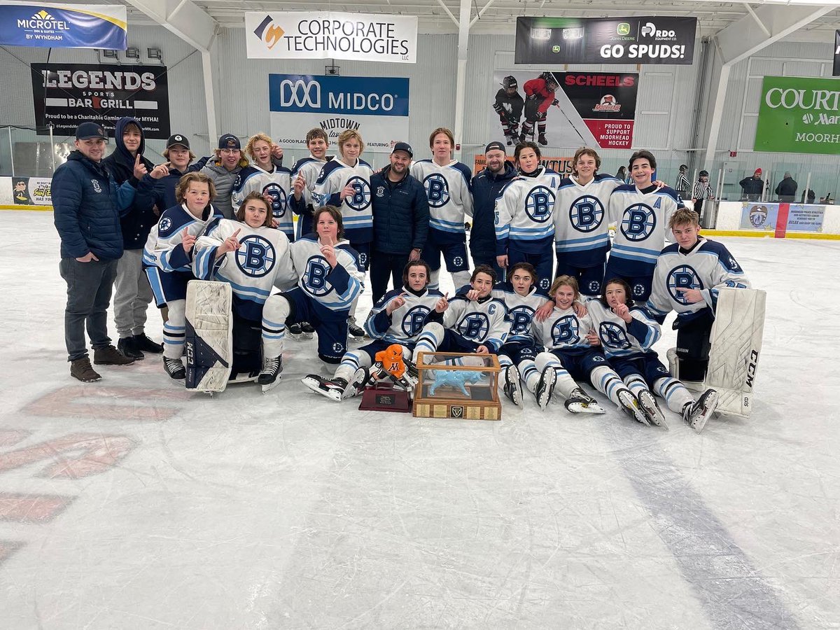 Your Blaine Bengals leave Moorhead with the Blue Ox!! We knock off Cottage Grove in the championship with a 4-3 final!

<a href="/YouthHockeyHub/">YHH</a> <a href="/HockeyBlaine/">Blaine Hockey</a> 

#Ferda #LFG