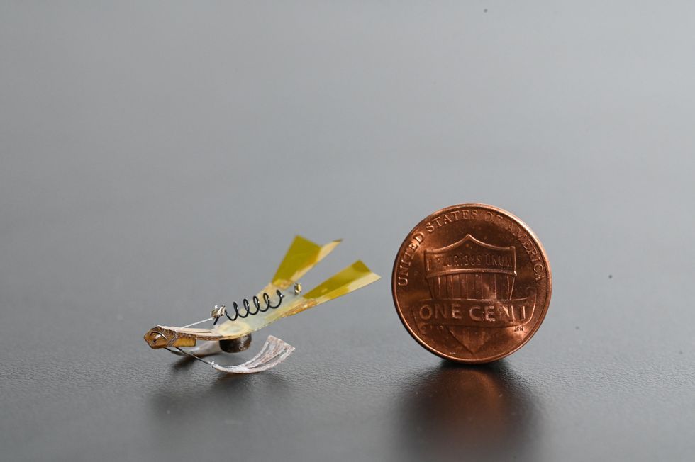 maximaxoo's tweet photo. #Tech #Science: tiny leaping #robots mimic #springtail's skillful #EscapeResponse
π βΊ https://t.co/pK3zw78M5l β via @PopMech https://t.co/qPxqh4iUNH