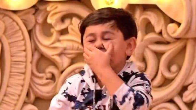 iAM_AzarAliShek's tweet photo. 🔁❤️⬇️

#AbdulRozik 
#BIGBOSS16 https://t.co/34N7JmQi20
