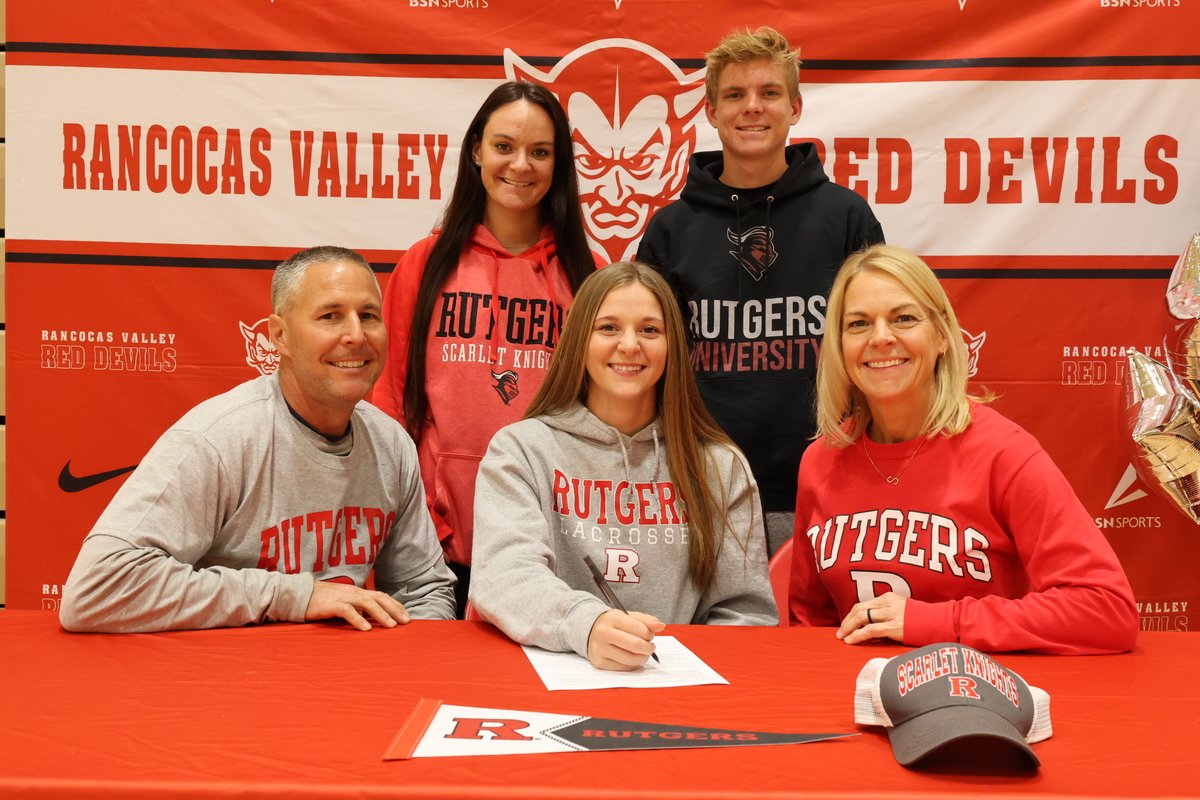 Congratulations to RV Girls Lacrosse player Olivia Sweeney, who signed her NLI to attend Rutgers University and continue her academic and athletic career for the Scarlet Knights. We wish you the best of luck Liv!