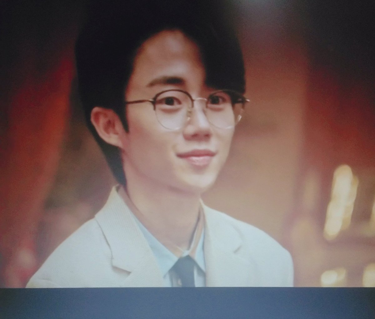 gumifilm's tweet photo. He's soo cutee😭💗
#Blindep2 https://t.co/zxG5myp5kj