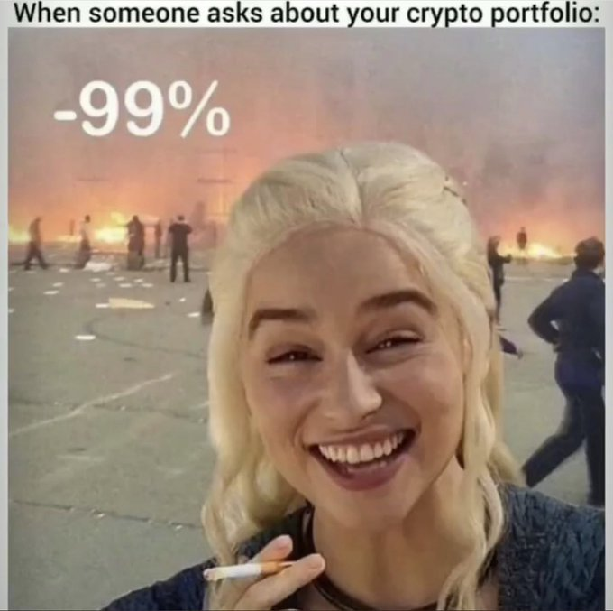 Salut l'équipe !
Méfiez-vous de tous ces projets #Crypto 
Ils risquent potentiellement de subir la chute avec FTX
Et au niveau CEX, je vous conseille de retirer partout, le mieux est de laisser dans une #Ledger 
Courage à tous 🥇
(Image de <a href="/Cryptoking/">Crypto King</a> )

#SAFU #FTT #BNB #Binance