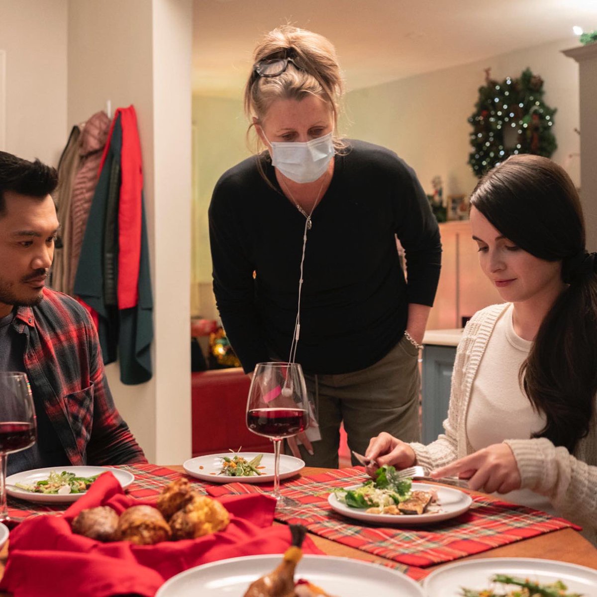 Vanessa Marano tweet media