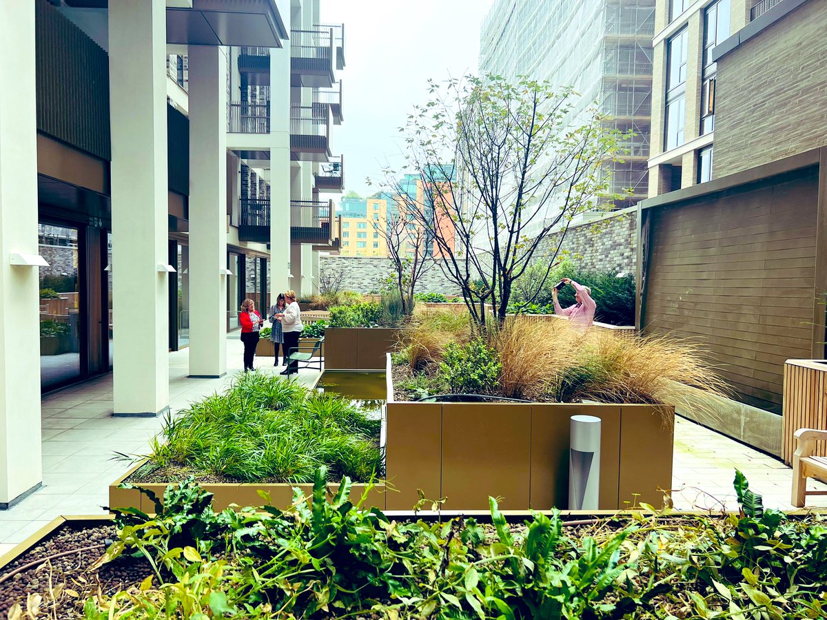 Fantastic to visit Grace House in St John’s Wood London with <a href="/yvonnecastle/">Yvonne Castle</a> <a href="/donnakjigsaw/">donnakelly</a> and <a href="/HousingLIN/">Housing LIN</a> 

Thank you @JuliaAs01965495 for the tour - so good to see accessible interiors and community spaces - all #codesigned with residents