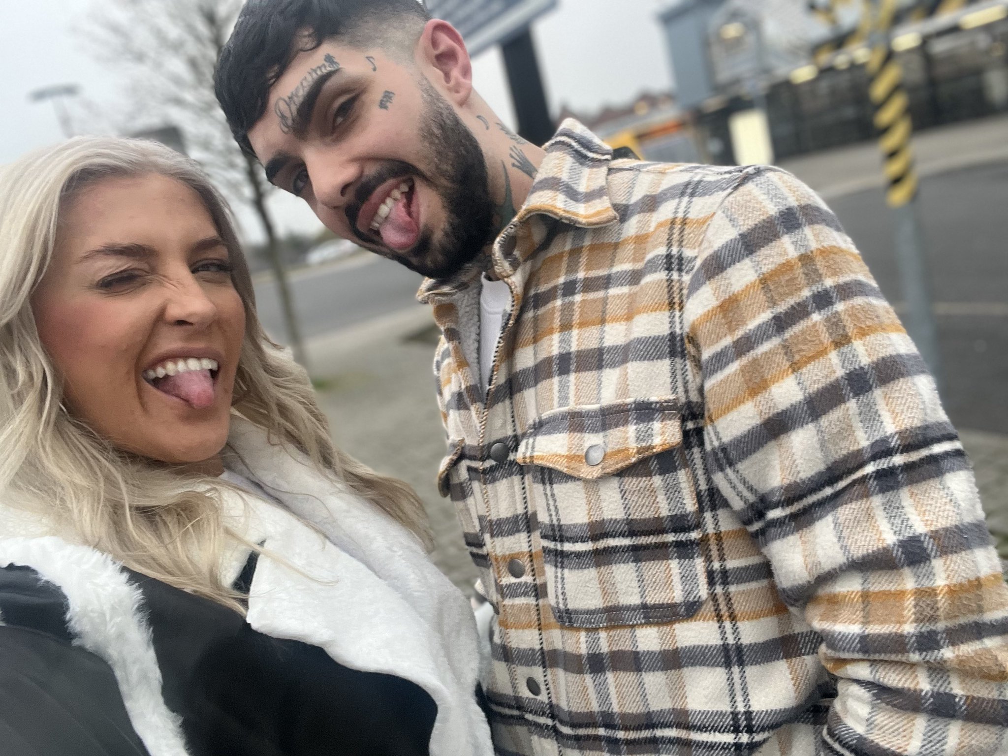 TW Pornstars - 2 pic. PrincessRiRI / RhiannonRyder 🦄. Twitter. Went to