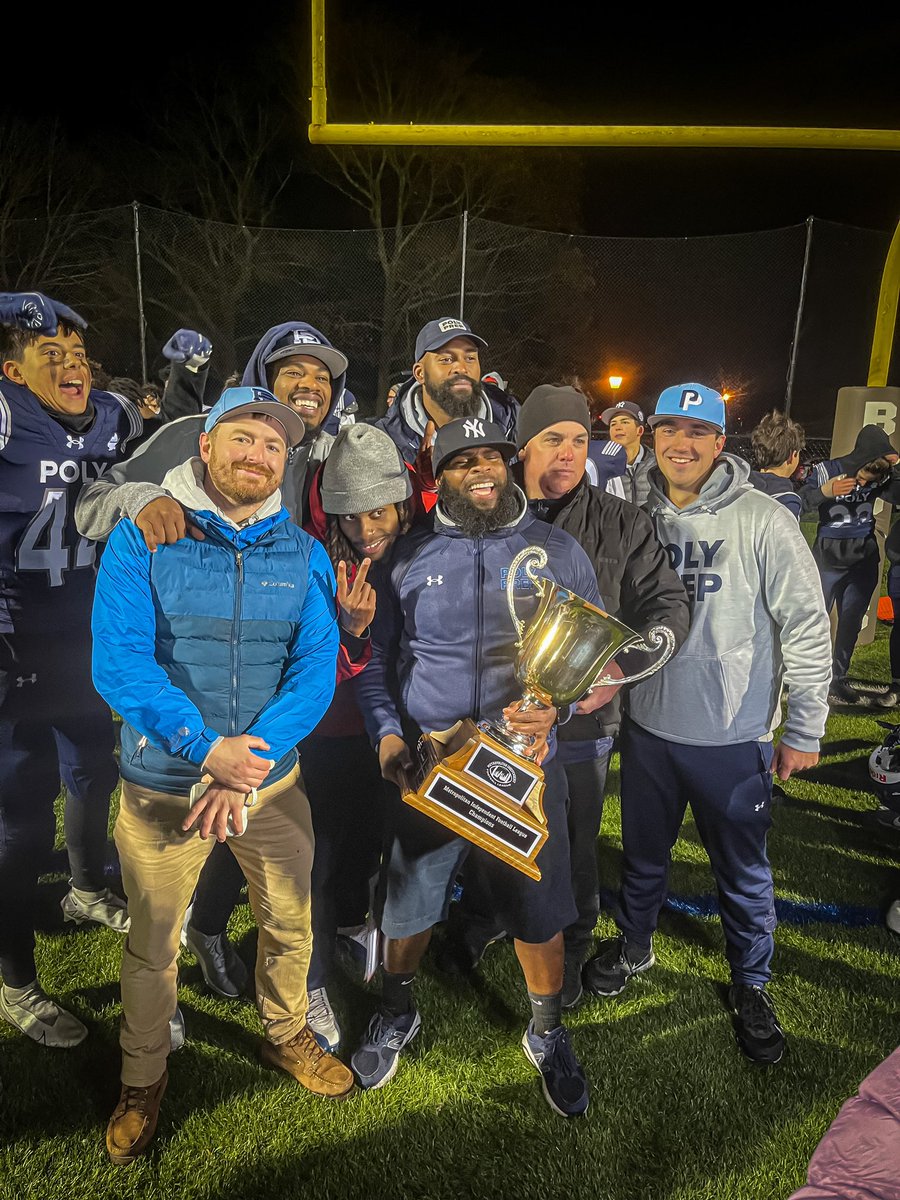 ChiefQuiss17's tweet photo. This one's 4Life 🏆💍💯 #polyBoyz #NYC #champions #polyfootball https://t.co/DCLRDLhaUU