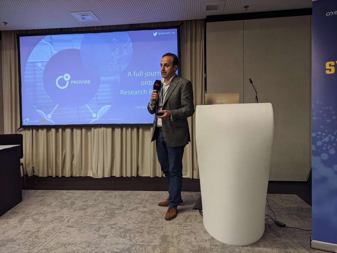 OpenAIRE_eu's tweet photo. #OpenAIRE_UsageCounts is a community-driven service with a strong focus on the end-user needs (user-centered design) based on feedback during the monthly community calls. We want to build better relationships & interactions with the targeted users. @pedroprincipe #EOSCsymposium22 https://t.co/54gbTHuUSw