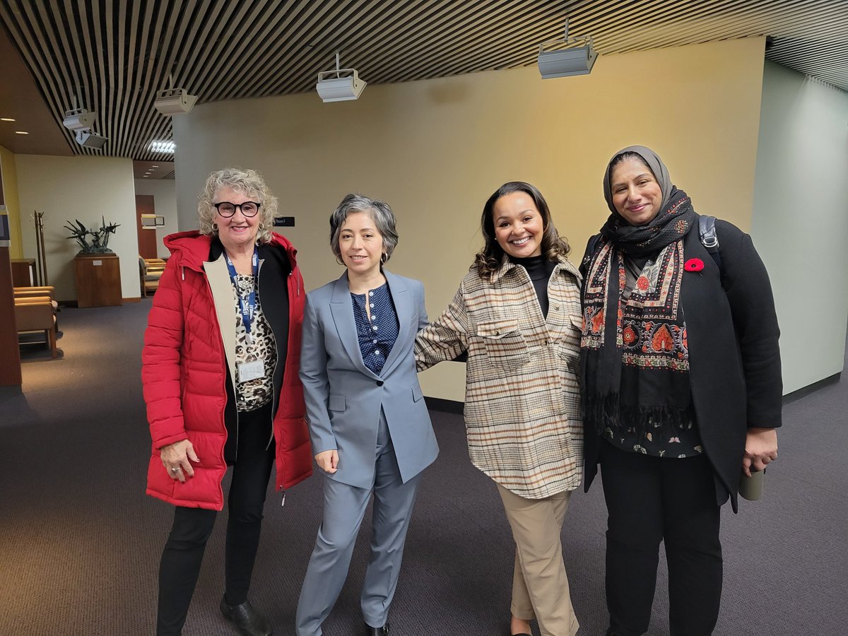 PaulaFletcherTO's tweet photo. Welcoming a few of our new women Councillors! Honoured to be working alongside @BravoDavenport, @morleyforward3 and @ausmalik. https://t.co/xd2o8bhz5K