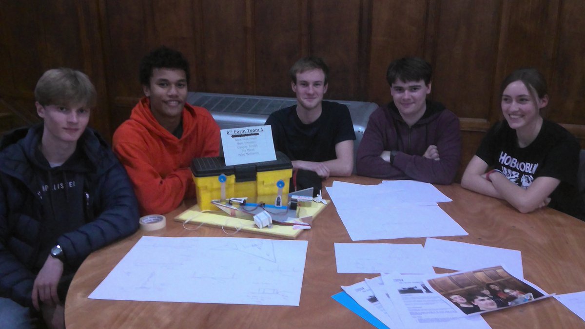 KSBScience's tweet photo. What a great day at this year's Engineering Challenge Day 2022. The winning teams pictured managed to design and build excellent aircraft!
@KSBScience @KingsBruton @KSBDT #KSBPhysics #KSBDesignTechnology #KSBSixthForm #KSB5thForm https://t.co/9EYWpuJDoM