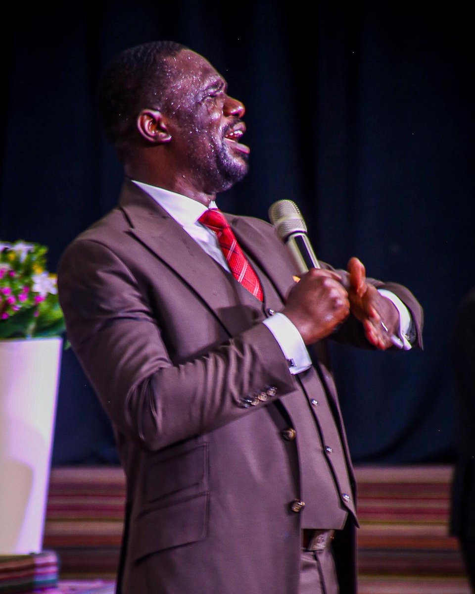 PAjogba's tweet photo. You shall not end this year empty handed in Jesus name! 

Aya ya ya ya ya!!!! Yesterdays FAMILY DELIVERANCE SERVICE WAS UNUSUAL, we move to another level this Sunday.

Divine Signature: Unlock https://t.co/n3gFSbXLZj