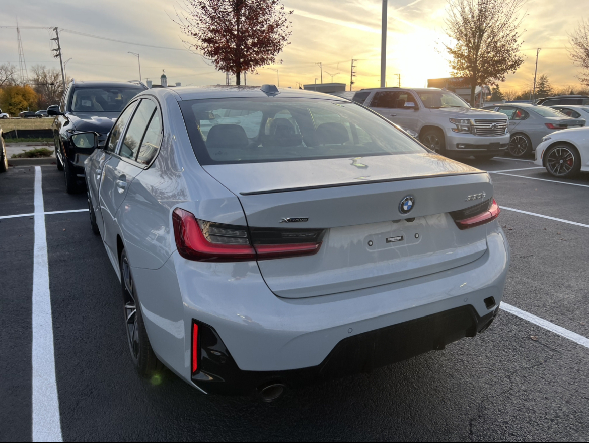 OpenRoadAC's tweet photo. Congrats Waleed! 2023 BMW 330xe! #openroadac #openroadautoconcierge #easycarbuying #deliveredtoyourdoor #bestautobroker #autobrokernearme #autoconcierge #bmw #bmw330xe #brooklyngrey https://t.co/IHdheOaF8V