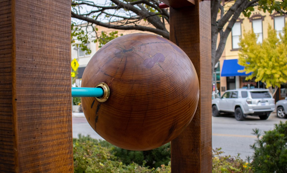 lawrenceks's tweet photo. We currently have applications open for three of our community arts programs: Community Arts Grants, the Outdoor Downtown Sculpture Exhibition and the Phoenix Awards. More information on each is available in our release: https://t.co/MOD3n2LCwQ 

📸 Prayer Bead by Tim O'Brien https://t.co/v7WZQih9v7
