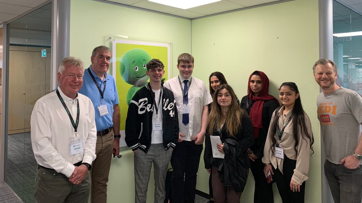 DigiINnovators's tweet photo. Opportunity β‘οΈ
We are looking for businesses that would like to work with students on the #DISkillsProgramme for a 14-week project in 2023!
Do you have a business challenge? In need of fresh ideas and perspectives? π€
Get in touch today - info@digitalinnovators.co.uk π https://t.co/hqf0YqPtTw