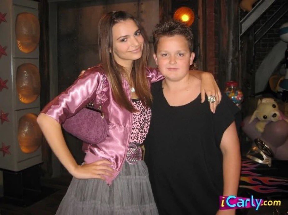 xshaikhu04's tweet image. Pete Davidson doesn't know who hes fucking with