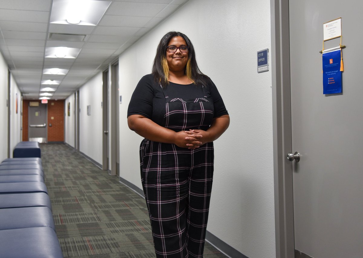 SHSU Criminal Justice (@shsucj) on Twitter photo "It gave me this vast network of people I never would have met otherwise." - @TheCassyG describes her experience participating in the Racial Democracy, Crime and Justice Network's Summer Research Institute (SRI) at <a href="/RutgersSCJ/">Rutgers SCJ</a>. #shsu #shsucj
shsucj.blogspot.com/2022/11/profes… "It gave me this vast network of people I never would have met otherwise." - @TheCassyG describes her experience participating in the Racial Democracy, Crime and Justice Network's Summer Research Institute (SRI) at <a href="/RutgersSCJ/">Rutgers SCJ</a>. #shsu #shsucj
shsucj.blogspot.com/2022/11/profes…