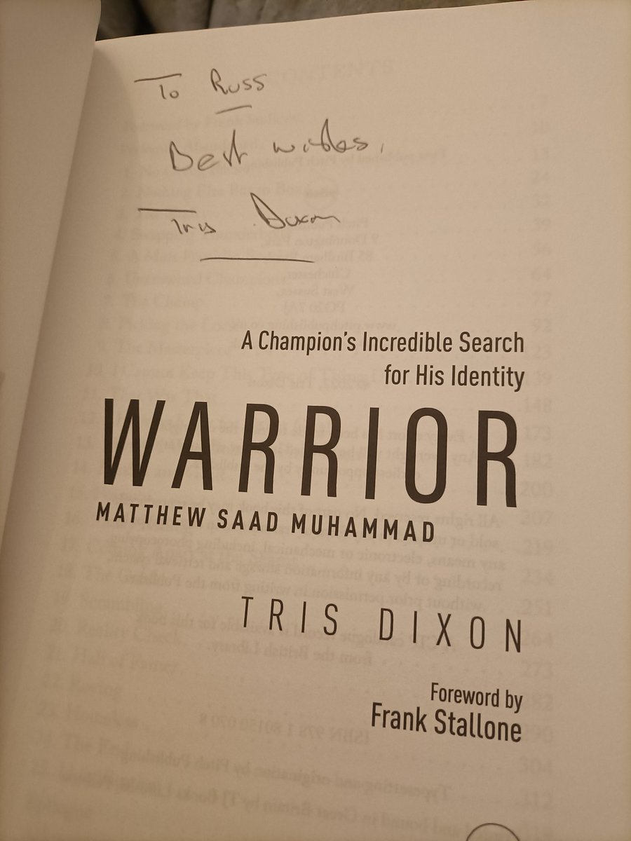 NutsBoxing's tweet photo. I'm supposed to be decorating at home tonight, but this was waiting for me after work so my plans have changed. At least I'll have something decent to read while I'm in the dog house. Cheers @TrisDixon https://t.co/Iul13OGF39