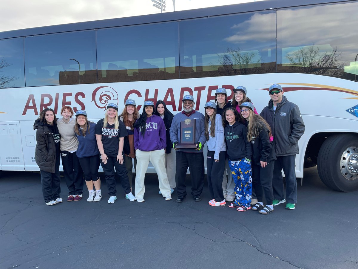 Aries_Charter's tweet image. Congrats to the @DuPageVball on winning the #NJCAAVB DIII Championship! Proud partner!🏐🏆
