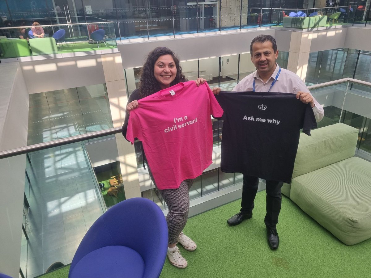 Digital careers in UK government (@digicareersgov) on Twitter photo #UKGovIsHiring will be at <a href="/milkroundabout/">Silicon Milkroundabout</a> again this weekend - check out for the team wearing our snazzy pink and black t-shirts from the last event in May #UKGovIsHiring #SMRNov2022 #TechForGood #UKGovIsHiring will be at <a href="/milkroundabout/">Silicon Milkroundabout</a> again this weekend - check out for the team wearing our snazzy pink and black t-shirts from the last event in May #UKGovIsHiring #SMRNov2022 #TechForGood