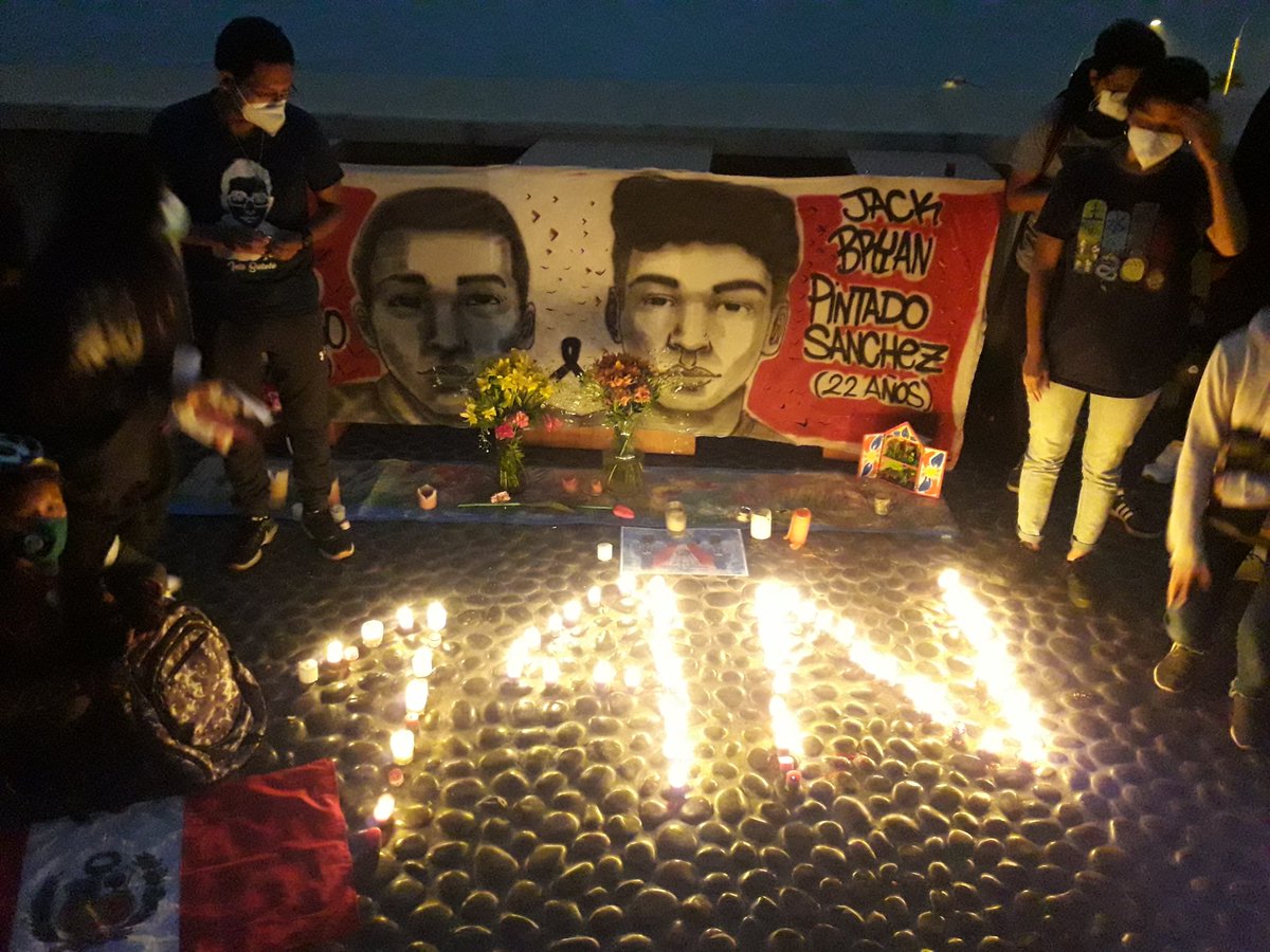 AlexFebrero_'s tweet photo. Las marchas dejaron dos fallecidos: Inti y Bryan y muchísimos heridos(as). Hasta el día de hoy se les recuerda porque la memoria es lo único que siempre preservará ✊🏻🇵🇪
#2AñosSinJusticia
#YoMarchéEl14N
#JusticiaParaIntiYBryan
#JusticiaParaLxsHeridxs
#perunoolvida14n https://t.co/KI5xOfV98G
