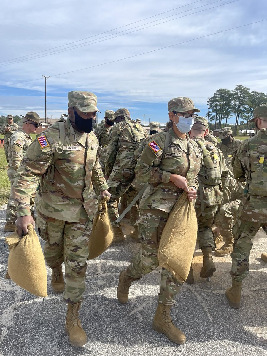 Vicksburg06's tweet photo. Good afternoon Team Vicksburg, family and friends. C Co. PICK UP day has just kicked off ! @Vicksburg_7 @193rd_IN_BDE @fortjacksoncg #FirstAtVicksburg #VictoryStartsHere https://t.co/rWcrMph1Yh