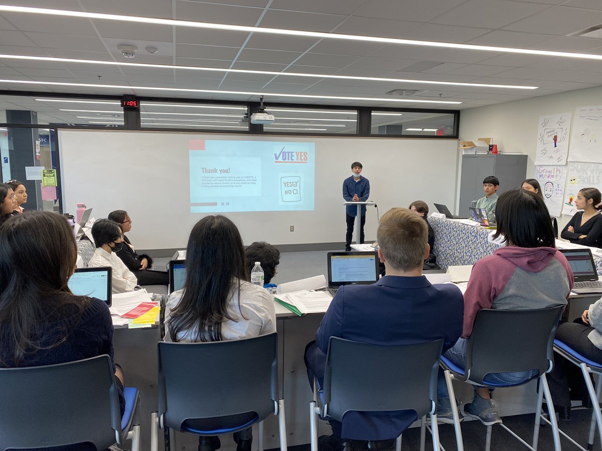 CandaceFikis's tweet image. 57th Semester of the Legislative Simulation at West Chicago High School - today we are holding committee hearings as students defend their bills in the hopes they will make it to full session in a few weeks. #WeAreWeGo