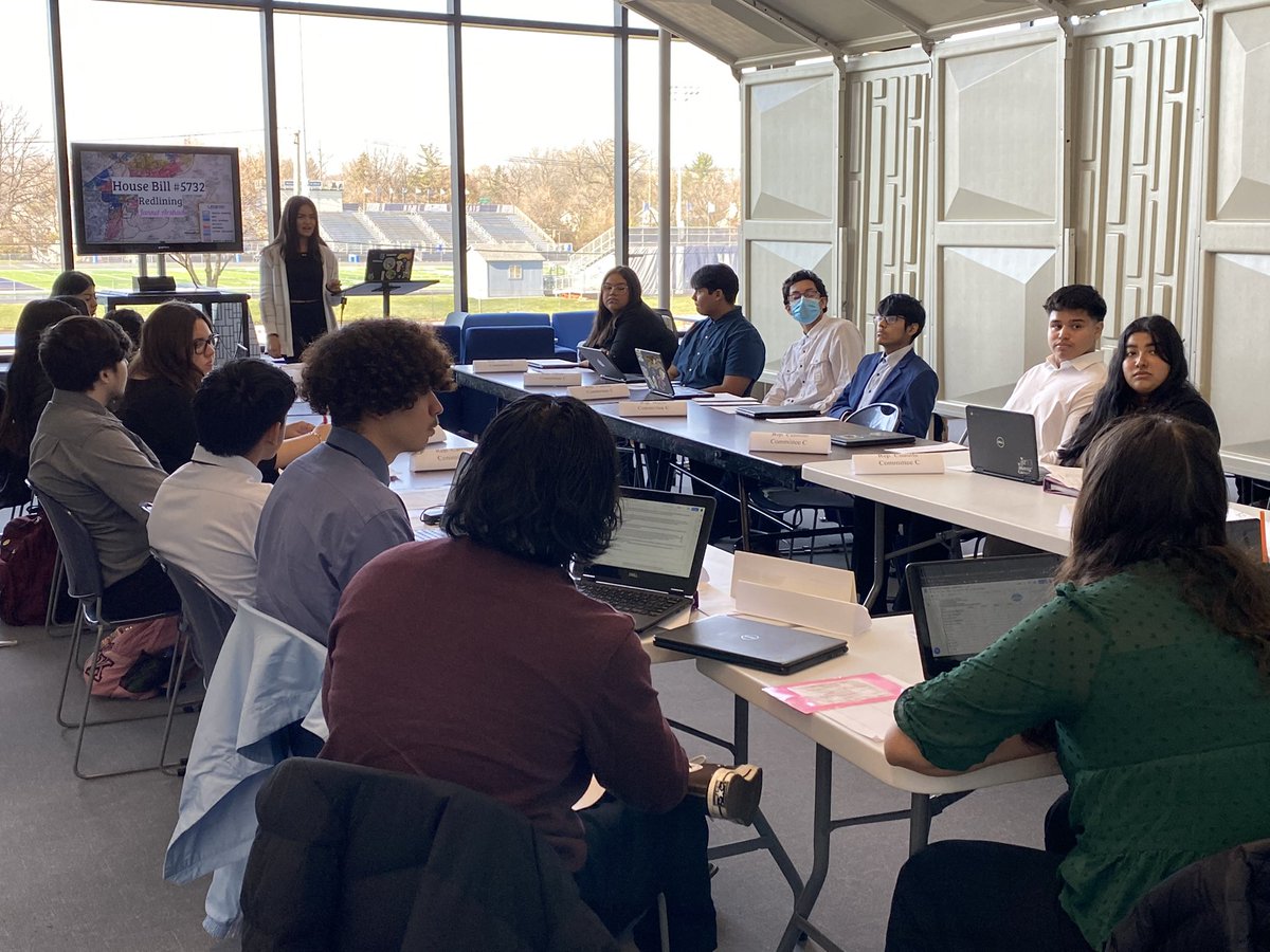 CandaceFikis's tweet image. 57th Semester of the Legislative Simulation at West Chicago High School - today we are holding committee hearings as students defend their bills in the hopes they will make it to full session in a few weeks. #WeAreWeGo