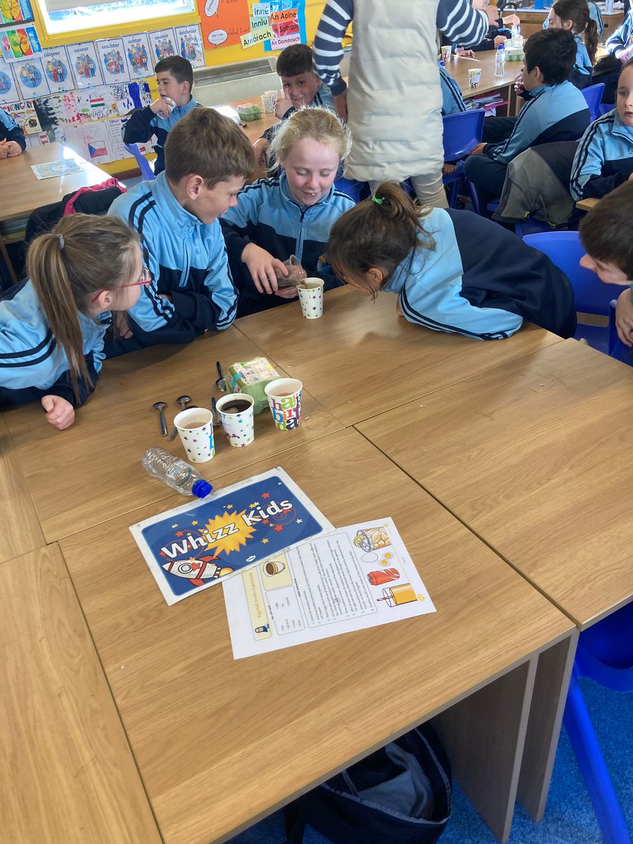 AskeatonNS's tweet photo. 3rd &amp; 4th Class were having fun investigating the effect different substances have on our teeth as part of their @ScienceWeek activities #learning #knowledgeispower @ColMhuire @AskeatonTown https://t.co/XdxnUiz0mi
