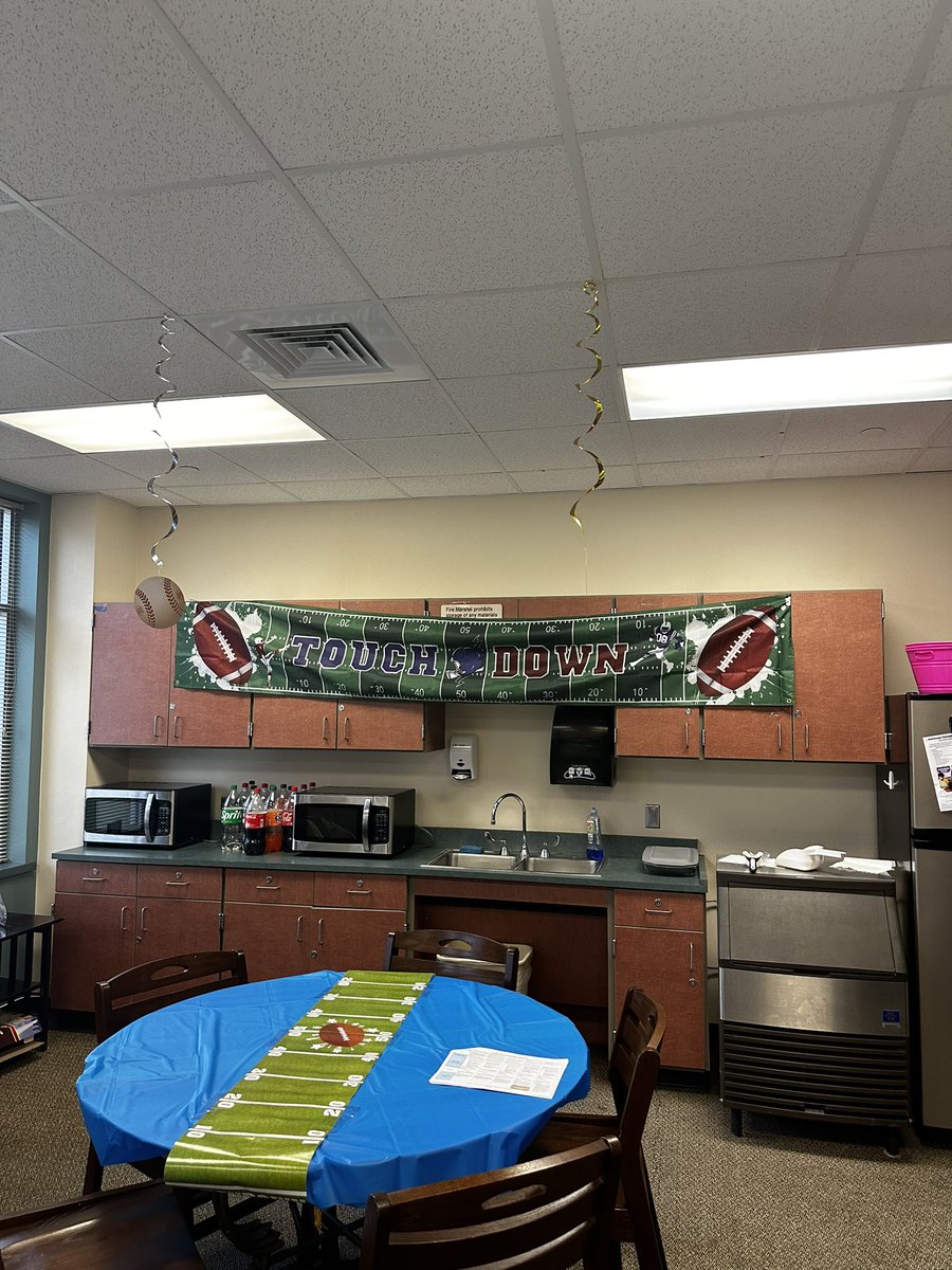 VelasquezLCISD's tweet photo. #teamlamar https://t.co/iETKUlLchs