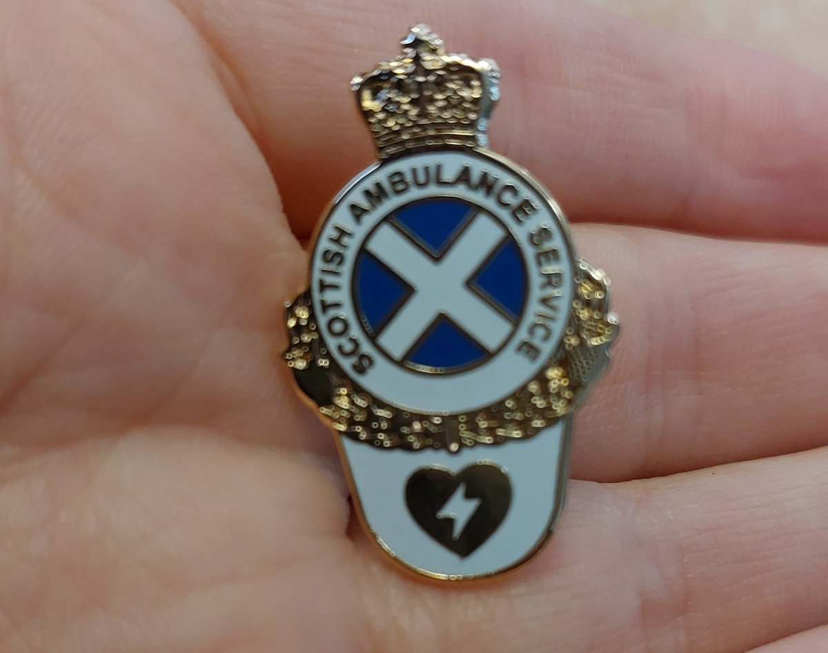 CallHandler39's tweet photo. Delighted to have received my #rosc badge today with a positive feedback on my call. #achievement #callhandler https://t.co/Ia4mGvPsoA