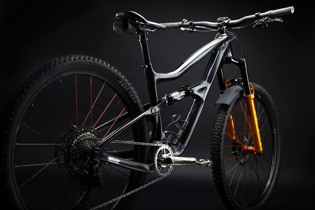 IbisCycles's tweet photo. Check out this dreamy Ripley V4 build from our friends over at @canecreekusa! What's your favorite component on this build?
#ibis #ibiscycles #ripley #ripleyv4 #canecreek #mtb #cycling #trailbike #downcountry #allmountain #upduro #ridemoreworkless https://t.co/CfksOv6voj