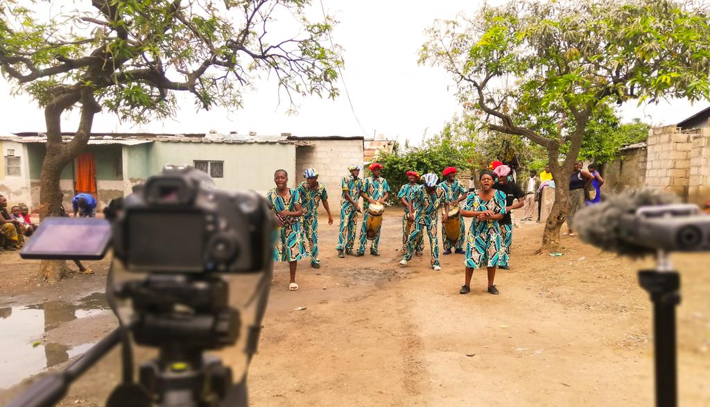 A friend who runs a Theatre for development Community club was inspired after seeing my results that come with Video advocacy hence decided to invite me to document one of their community outreach.
They use dance and theatre to educate the masses on various subjects.