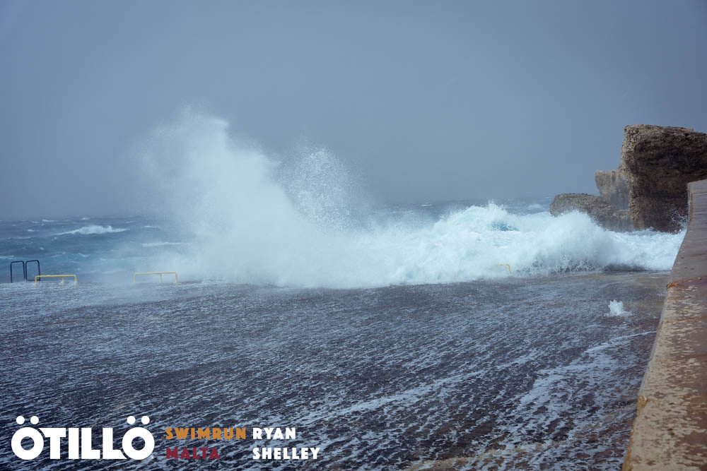 @otillorace Malta was set against the backdrop of a raging tempest. David Trehane's race report now live: #swimrun swimrun.com/otillo-swimrun…