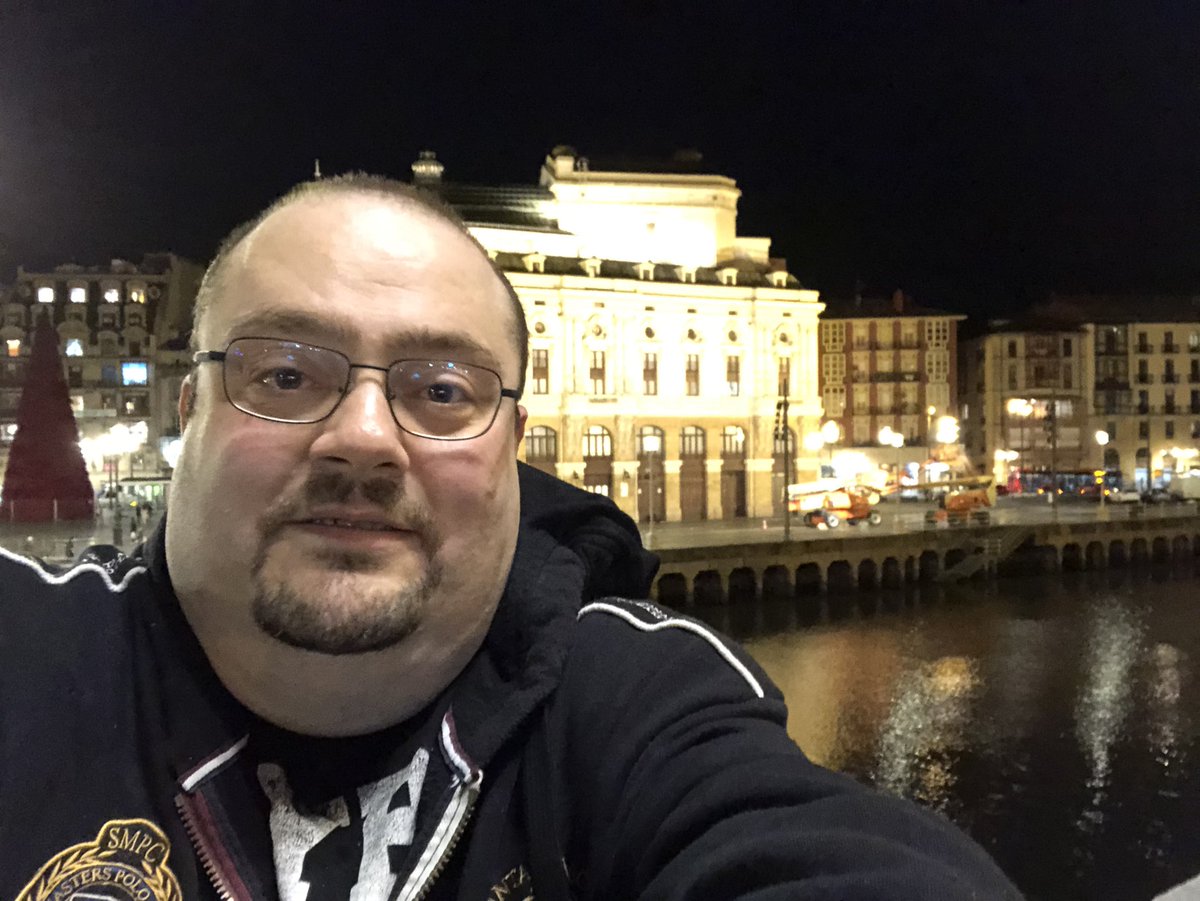 gcjordi's tweet image. Tot a punt per a demà! / Dena prest biharko! / ¡Todo a punto para mañana! / Everything ready for tomorrow! #ArtificialIntelligence #librecon2022 @librecon