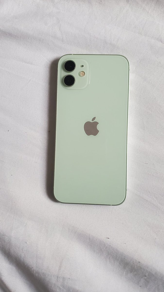 MeedMobile's tweet photo. 》iPhone 12 64gb 
 • Chip Unlock 
 • Green Colour 
 • Mint USA 🇺🇸 Used
 • With Free Chip and Charger 
 N240,000 only https://t.co/J9H2uCIsQ6