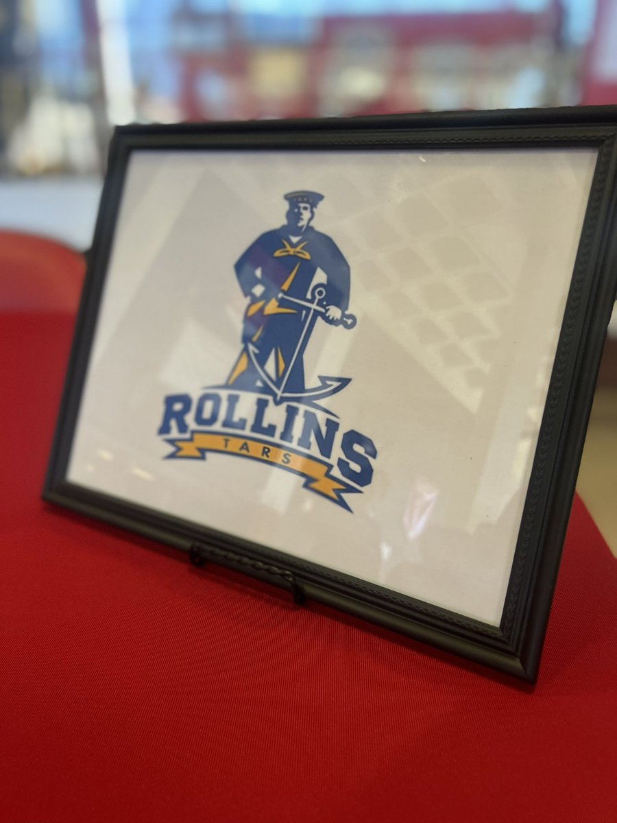 Milford_BSB's tweet photo. Congratulations to @EvanCornelius11 on signing his Letter of Intent to play baseball at Rollins College. It has been incredible to see all the hard work that has gone into getting him to this point. Rollins is getting a good one. #GoTars @MetroWestSports @HawkNationAD @MHSCoachO https://t.co/5cSJtABa50