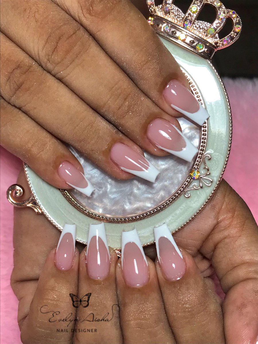 _studioevelyn's tweet photo. Confesso que sou apaixonada numa simpleszinha 🤤🤤😮‍💨🤍

insta📸: evelynaishanails
📍: Honório Gurgel https://t.co/6UuUMLkjxX