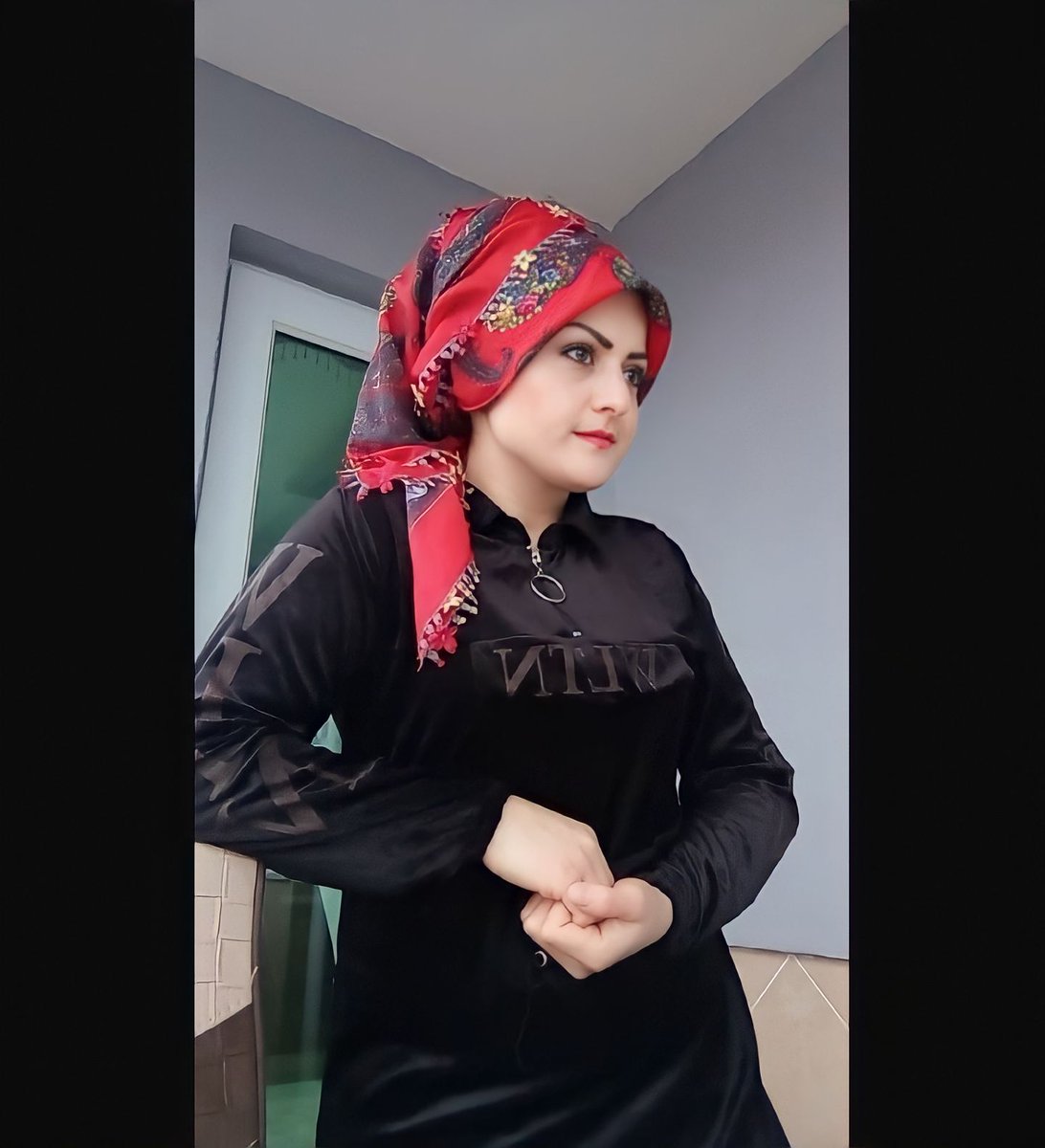 resim_art's tweet photo. Tahsilin ne olursa olsun, ne kadar bilgili olursan ol; gün gelir prompter olmadan iki kelimeyi bir araya getiremeyen insanlar senin yaşantına hükmeder... https://t.co/OoxeJOoXSt