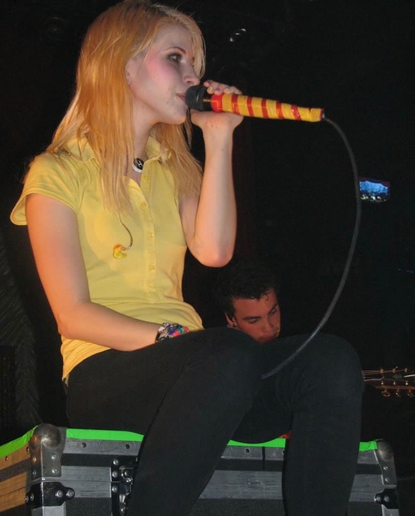 hourly hayley williams (@hayleyhourly) on Twitter photo 