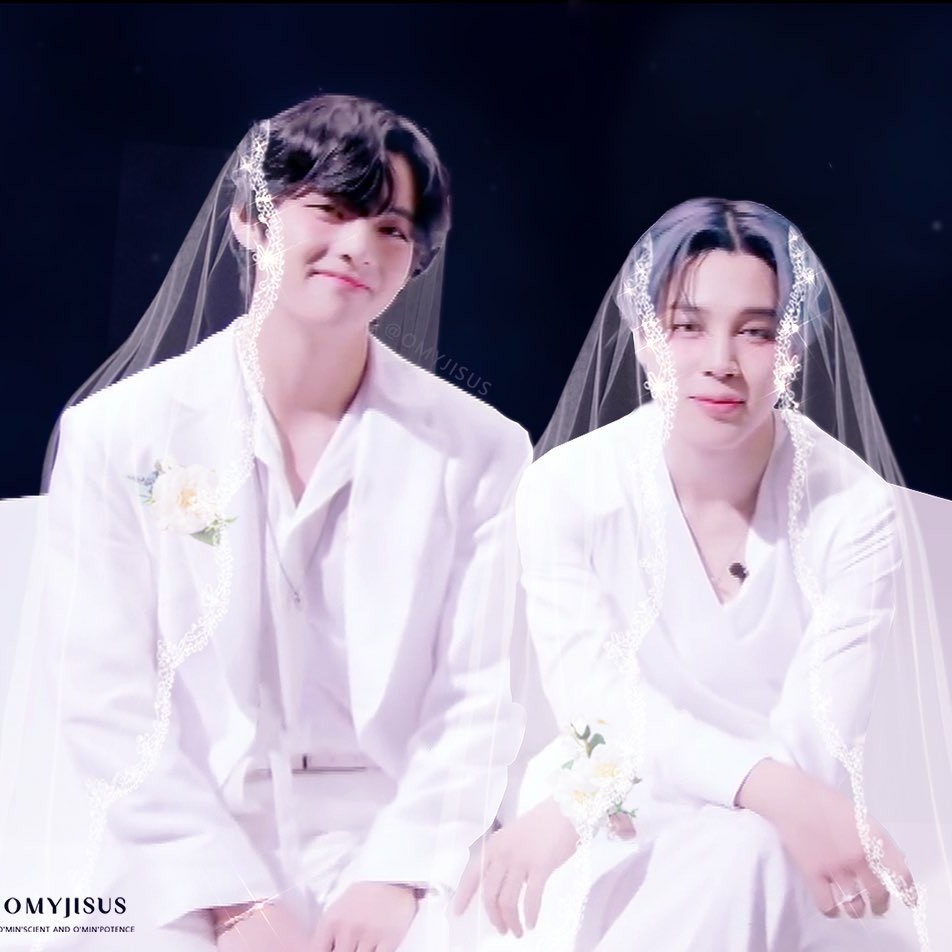 NalyNahid's tweet photo. bts as tapas e beijos — a thread 2.0 https://t.co/BF7bD02htP