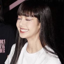 lisa has the prettiest smile
#LISA #리사