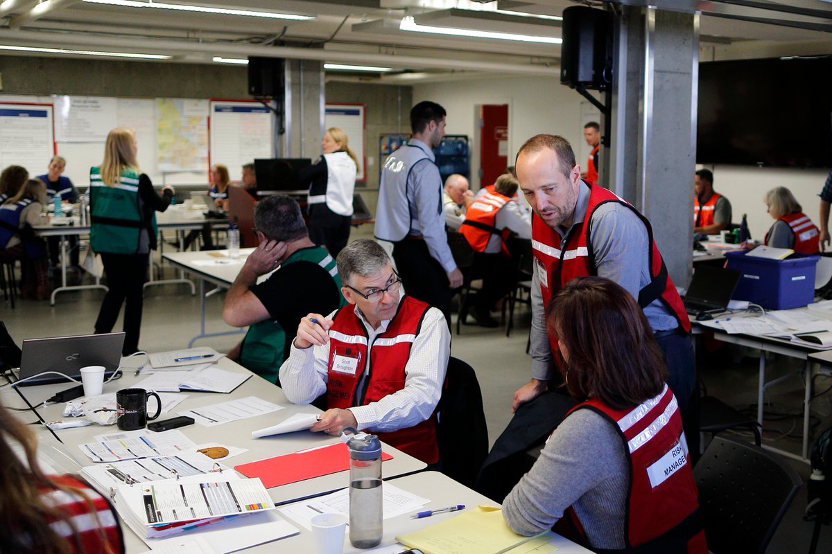 Fun fact‼️

During a major emergency, the Emergency Program calls upon staff from throughout the Municipality to respond. We have 150 staff, from all nine Departments trained to work in an Emergency Operations Centre.

#collaboration #Saanich #Prepare 

saanich.ca/EN/main/commun…