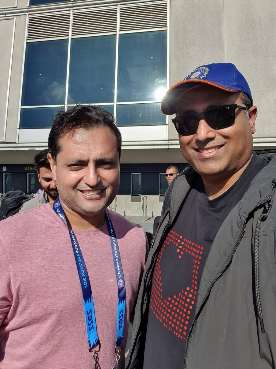 SahilHoogan's tweet photo. 🙏 @vikrantgupta73 , @NikhilNaz &amp; Himanshu for your comprehensive coverage of the WC. Your unbiased view of Indian cricket is all in the love for Team India &amp; keeps fans involved in the game too. Hope you had a great time in AU, see you next time 💙

#T20WorldCupFinal #sportstak https://t.co/HbWTIIeG0z