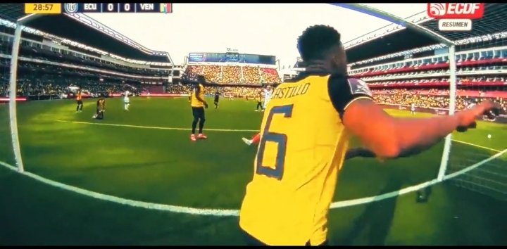 sincemcmlxxxiv's tweet photo. @LaTri @fifaworldcup_es @PilsenerEcuador Si no lo llevan a Byron Castillo, al menos no lo pongan en el vídeo de los convocados @FEFecuador https://t.co/kMWABMM3vL