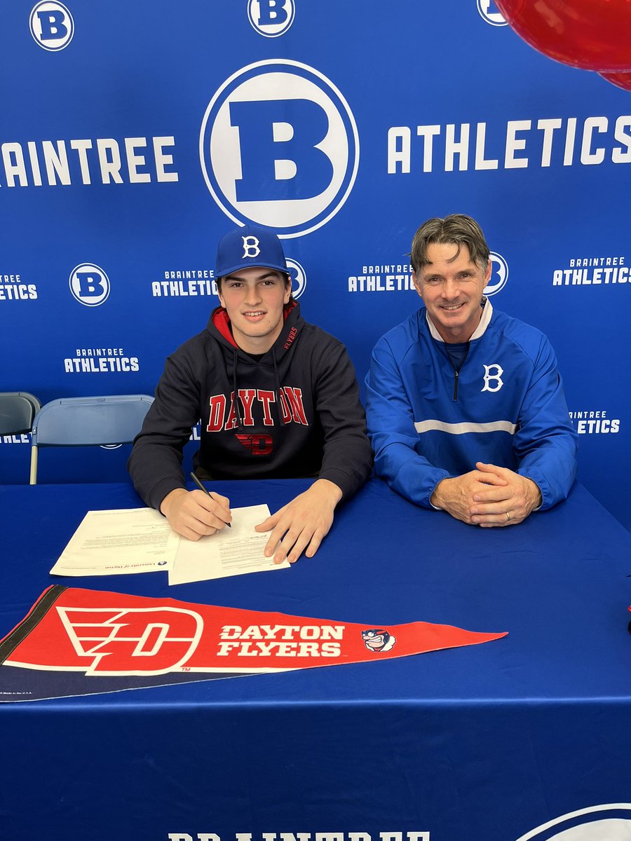 JackFitzzgerald's tweet photo. Officially a Flyer! Thank you to all family, friends, and coaches who have supported me through the process. Proud to be a #Flyboy✈️ @DaytonBaseball @JaysonKing26 https://t.co/bs3LtmH0EP
