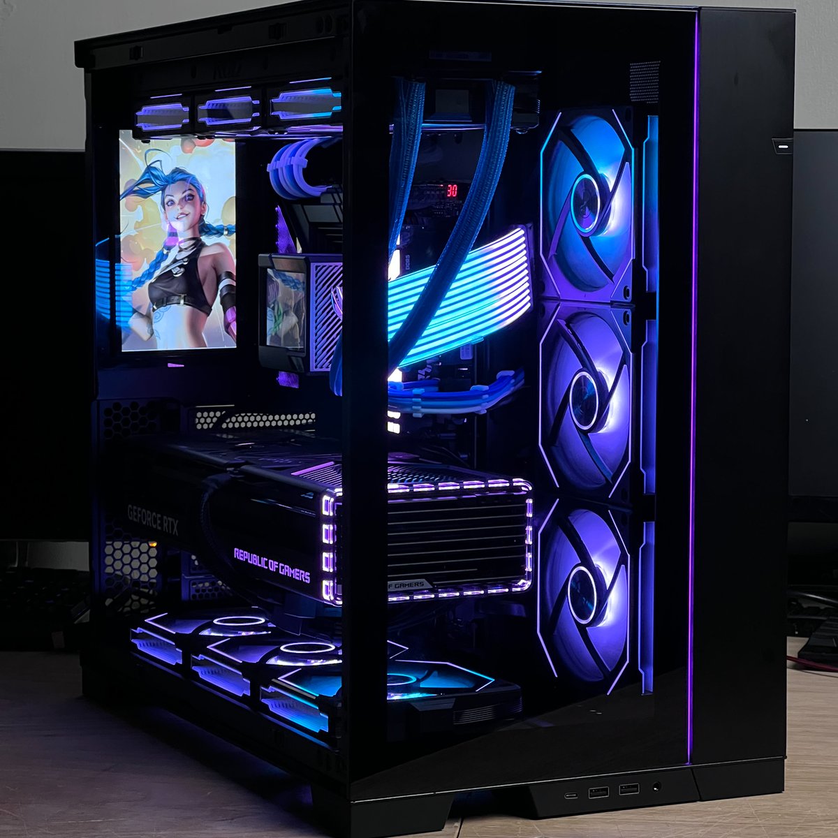 Alexander PCs tweet media