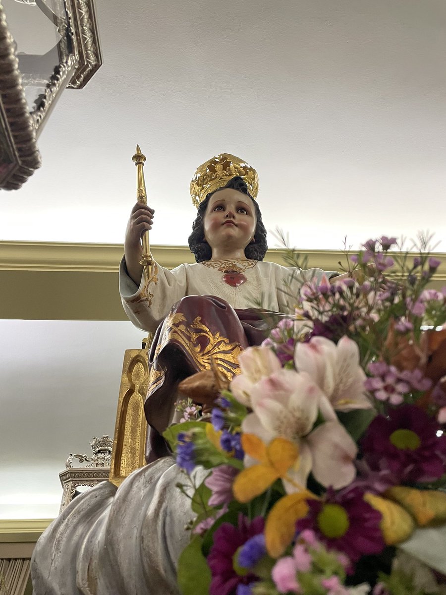 afcristorey's tweet photo. Todo preparado para el traslado de hoy de cristo rey desde su colegio hasta real parroquia de Santa Ana a las 11:00 .¡viva cristo rey!
#cristorey2022 https://t.co/rACuoJxNNl