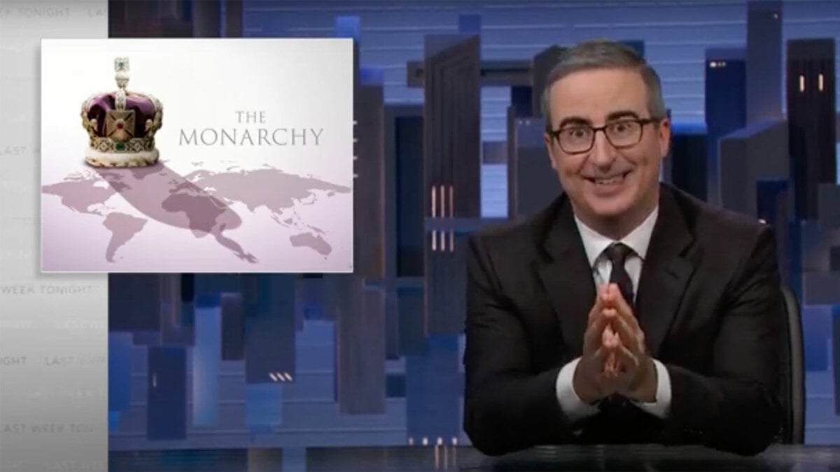 chweeks's tweet image. John Oliver takes an eye-opening look at the British monarchy dlvr.it/ScmsNh