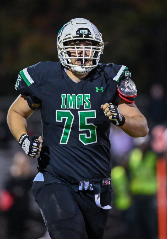 <a href="/coachfurrey/">Mike Furrey</a> <a href="/LimestoneFB/">Limestone Football</a> 23 <a href="/CaryImpFootball/">Cary Football</a> OL Thomas Takseraas
👀🏈6'5 305lbs  Twitter | <a href="/thomas92610173/">Thomas.Takseraas75</a> 
📚| 3.7 GPA
Season Highlights
Press▶️⬇️
hudl.com/v/2Jq8xE