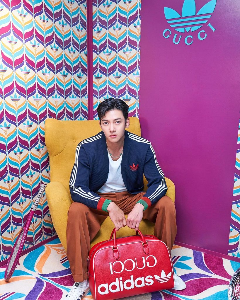 Actor_JCwook's tweet photo. @gucci #adidasxGucci 
#구찌 
#아디다스x구찌 
#Gucci 
#ad https://t.co/unQfZ837LM